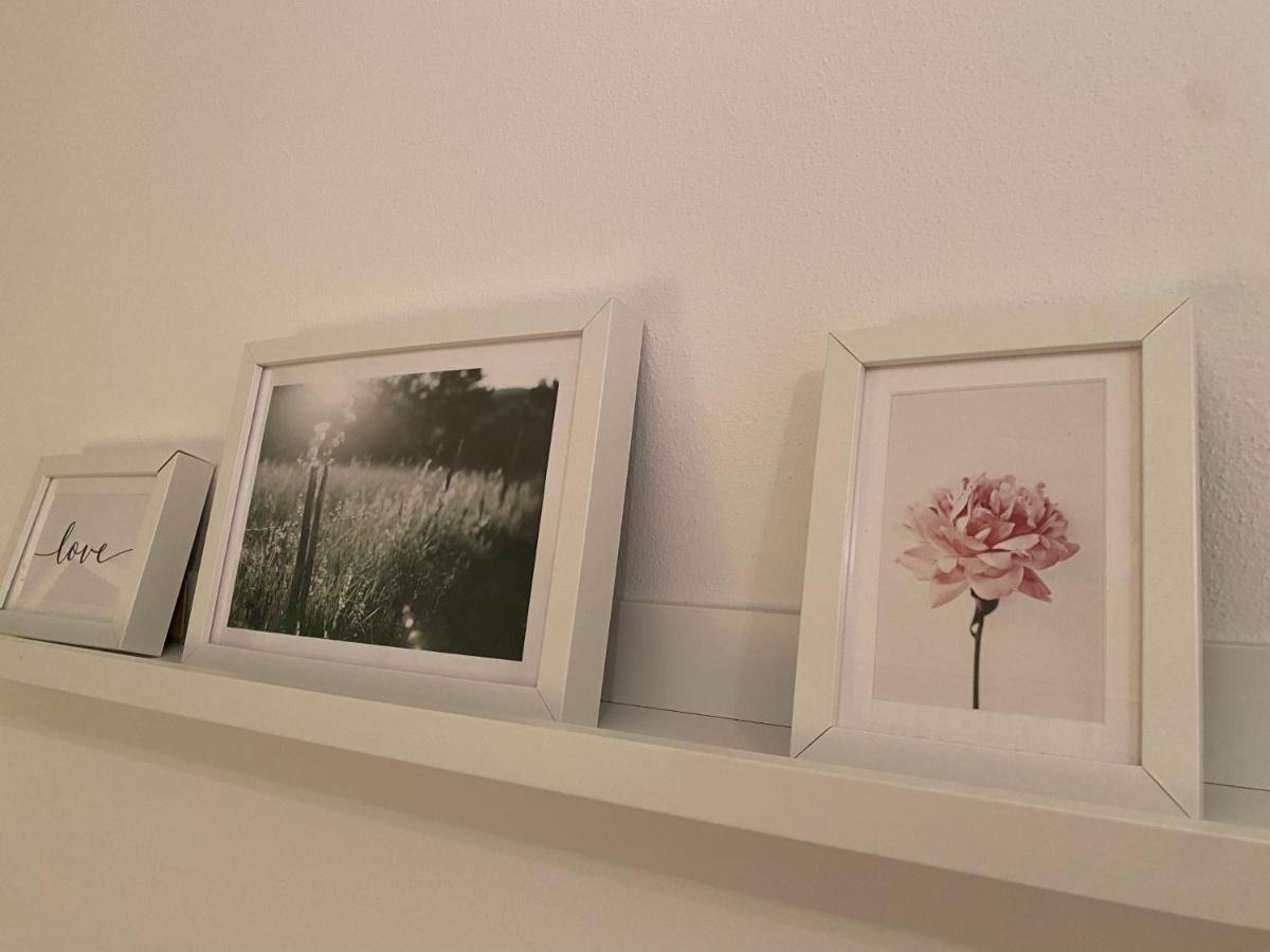 Flowers & Garden Apartment Con Vista Lago Manerba del Garda Exterior photo